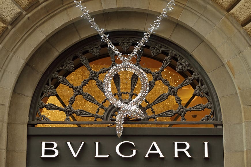 Bvlgari shop front, serpenti diamond necklace